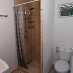 아파트 Lelle Lelke Apartmanhaz *