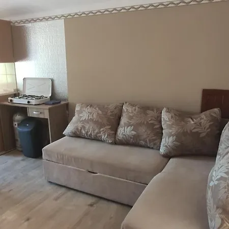 Lelle Lelke Apartmanhaz דירה בלטונללה