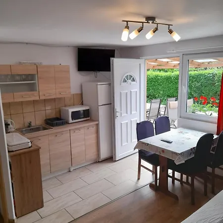 Lelle Lelke Apartmanhaz Balatonlelle